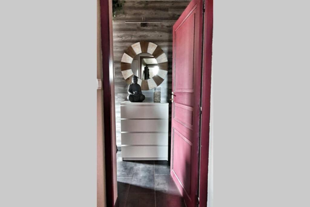 Appartement La Tranquillité au Centre. à Toulon-sur-Arroux Extérieur photo